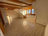 Foto - 1,5 Zi-Dachgeschosswohnung, über 2 Etagen, EBK, Bad, 60m²,H-Südst