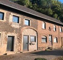 Eifel – Grundstück mit Haus bei Burg Kronenburg – seltene Lage - Dahlem