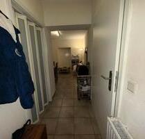 Voll möblierte 2,5-Zimmer Wohnung mit Garten - Dresden Cotta