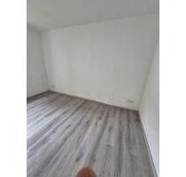 3 Zimmer Mietwohnung Renovierungsbedürftigt - Hannover Döhren-Wülfel