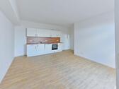 Foto - 2 Zi.-Hochparterre-Wohnung im Grünen mit Küche und Vollbad