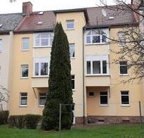 Sanierte 2-Raum-Wohnung mit verglastem Balkon - Zeitz