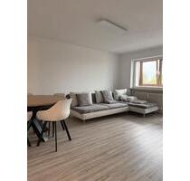 Stilvolle, voll möblierte 2-Zimmer-Wohnung mit Balkon & Aufzug - Ingolstadt Nordost