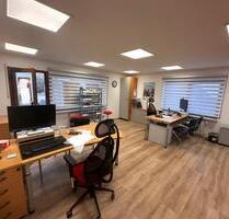 Helles Büro zu vermieten - 850,00 EUR Kaltmiete, in Amstetten (PLZ: 73340)