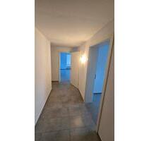 Schöne Wohnung für Singles und Paare. Neu modernisiert !!! - Buchholz