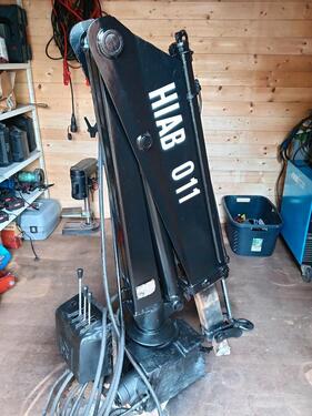 Foto - Ladekran hier ab - 2.600,00&nbsp;EUR Kaltmiete,