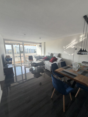 Foto - 3-Zimmer-Whg, 2 Balkonen, TG, Einbauküche, Sauna & Schwimmbad