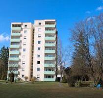 Helle 3-Zimmer Wohnung mit Balkon im 4. OG in München-Fürstenried