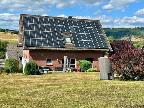 Foto - Einfamilienhaus mit großem Grundstück in Rückershausen