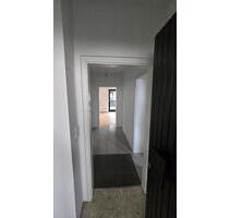 Schöne Wohnung für Singles und Paare. Neu modernisiert !!! - Buchholz