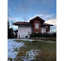 Gepflegte Doppelhaushälfte - 315.000,00&nbsp;EUR Kaufpreis, ca.&nbsp; 119,00&nbsp;m&sup2; in Bischofsmais (PLZ: 94253)