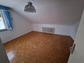 Foto - 3 Zimmer-Dachgeschosswohnung - 850,00 EUR Kaltmiete,