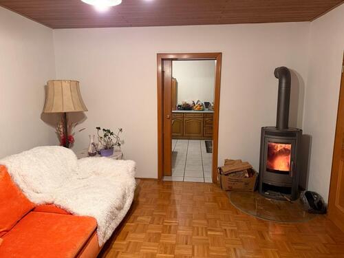 Foto - Wohnung zur Miete 3ZKB - 650,00 EUR Kaltmiete, ca.  84,00 m²