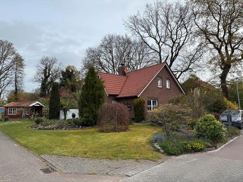 Foto - Idyllisches Einfamilienhaus, Fehnhaus, Landhaus in Tannenhausen