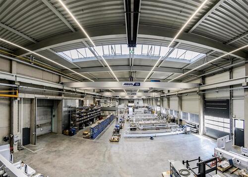 Foto - Lagerhalle, Gewerbehalle, Produktionshalle