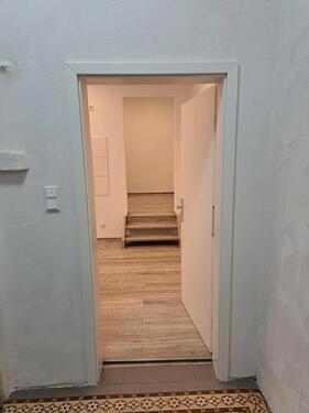 Foto - Modern & hell: 2-Zimmer-Wohnung mit Terrasse und Garten