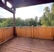 4-Zimmer-Wohnung mit Dielenboden, Tageslichtbad & Balkon - Parchim