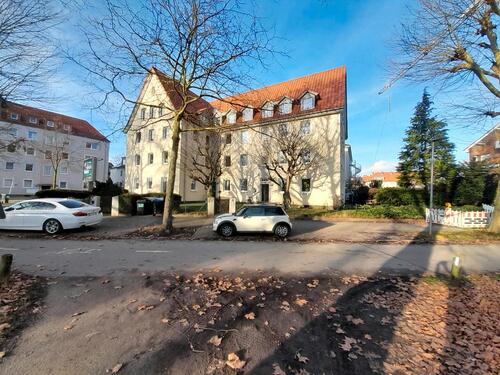 Foto - Zentral und direkt am Park - 725,00&nbsp;EUR Kaltmiete, ca.&nbsp; 62,00&nbsp;m&sup2;