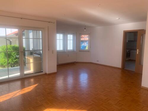 Foto - 4 Zimmer Etagenwohnung zur Miete in Rheinhausen