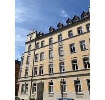 Großzügige 3-Zimmer mit Laminat, Wannenbad mit Fenster und Balkon in zentraler Lage! - Chemnitz Hilbersdorf