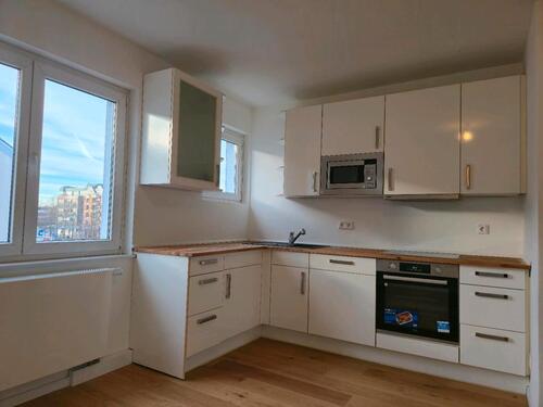 Foto - Modern & bezugsfertig: Provisionsfreie Zwei-Zimmer ETW mit Loggia