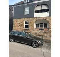 Wohnung Erdgeschoss ab sofort zu vermieten. Kaltmiete 750€ - Gummersbach