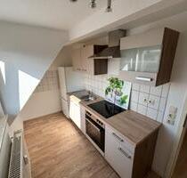 Vermiete schöne helle Altbau Dachgeschosswohnung - Schlitz