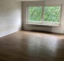 3 Zimmerwohnung mit Tageslichtbad und Balkon - Neu-Isenburg