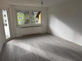 Foto - Renovierte 3-Zimmer-Wohnung mit Balkon, bezugsfrei ab spfprt