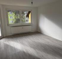 Renovierte 3-Zimmer-Wohnung mit Balkon, bezugsfrei ab spfprt - Hagen Hagen-Nord