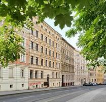 Familienwohnung mit Balkon und Fußbodenheizung in Halle, südliche Innenstadt - Halle (Saale) Damaschkestraße