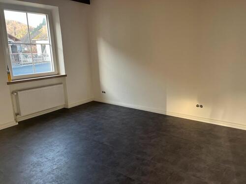 Foto - 5 Zimmer Etagenwohnung in Ralingen