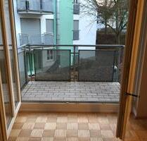 59qm Wohnung, Saal a.d.Donau, Küche Tiefgarage Bad mit Wanne - Langquaid