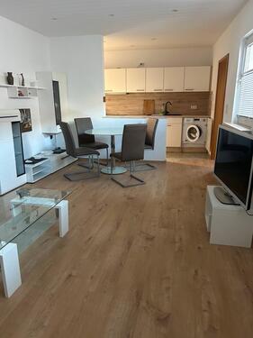 Foto - Möblierte 2-Raumwohnung im 1.OG