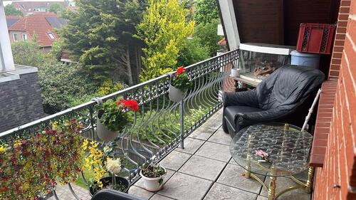 Foto - Zentrale Dachgeschosswohnung mit Balkon