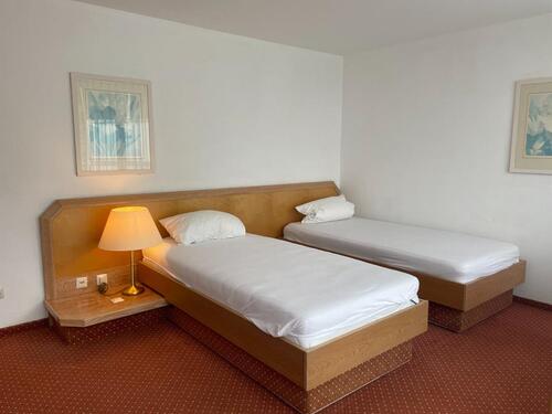 Foto - Möbl. 1-Zi. Appartment in Altensteig Wart, ruhige Lage, kl. EBK