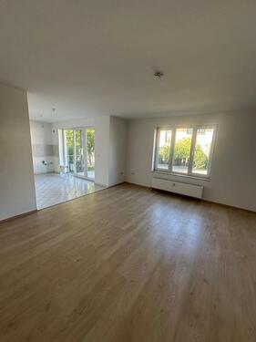 Foto - Ab Sofort Charmante 2-Zimmer-Wohnung mit Terrasse und Tageslichtbad