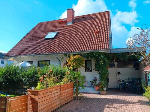 Foto - Einfamilienhaus freistehend Walldorf, zentrale Lage