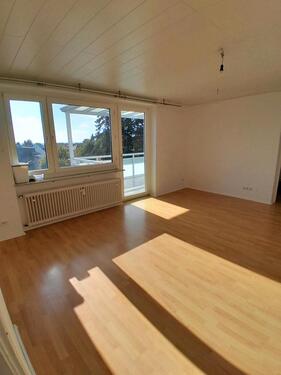 Foto - 2 Zimmer Wohnung mit Balkon - 750,00 EUR Kaltmiete,