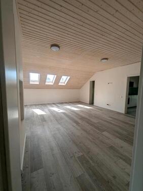 Foto - 4-Zimmer-Wohnung mit eigenem Stellplatz in OtterndorfBelum