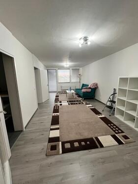 Foto - Helle 2-Zimmer Wohnung sehr zentrale Lage alles zum Fuß erreichba