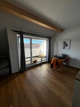 Foto - Wohnung zu vermieten - 1.050,00&nbsp;EUR Kaltmiete, ca.&nbsp; 75,00&nbsp;m&sup2;