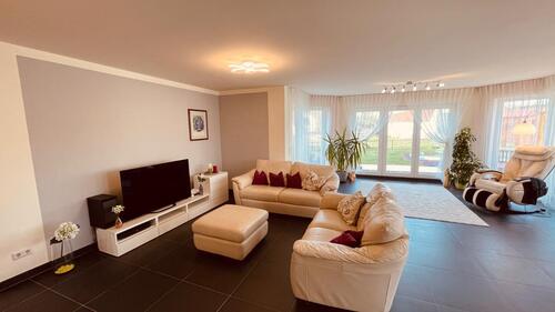 Foto - Exklusive 3-Zimmer Erdgeschosswohnung (141m²) mit großer Terrasse