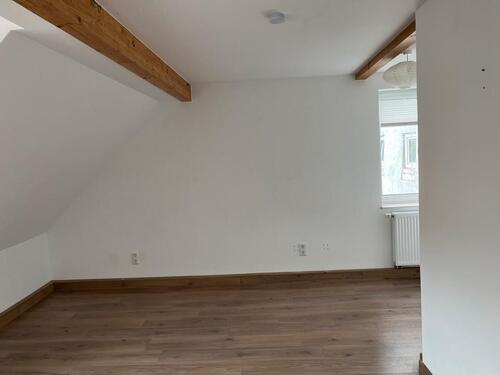 Foto - Charmante Dachgeschosswohnung - 960,00&nbsp;EUR Kaltmiete, ca.&nbsp; 96,00&nbsp;m&sup2;