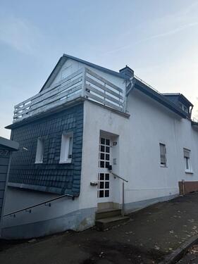 Foto - Haus zum vermieten - 1.100,00&nbsp;EUR Kaltmiete, ca.&nbsp; 100,00&nbsp;m&sup2;