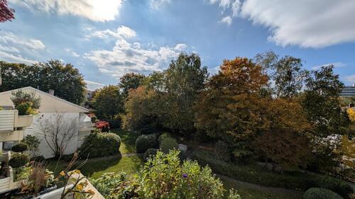 Foto - Ruhig & im Grünen: Helle 3–4-Zi.-Wohnung mit Süd-Westbalkon