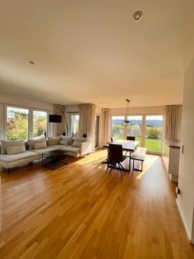 Foto - 4-Zimmer Erdgeschosswohnung mit Terrasse und Garage in Idstein