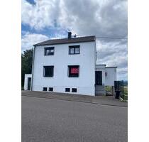 Freistehendes Einfamilienhaus in grüner Lage - Quierschied