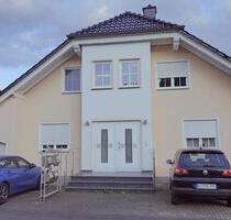 Wächtersbach: Wunderschönes rentables Mehrfamilienhaus Traumlage