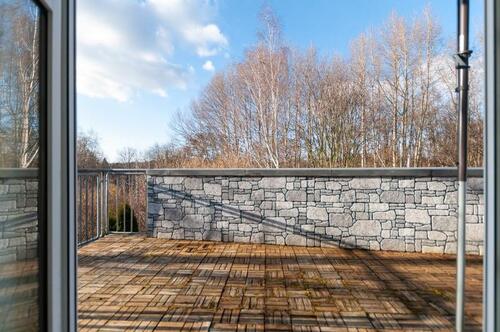 Foto - BühlauWeißer Hirsch - große 2-Zimmer-Dachgeschosswohnung mit Dachterrasse und Blick ins Grüne